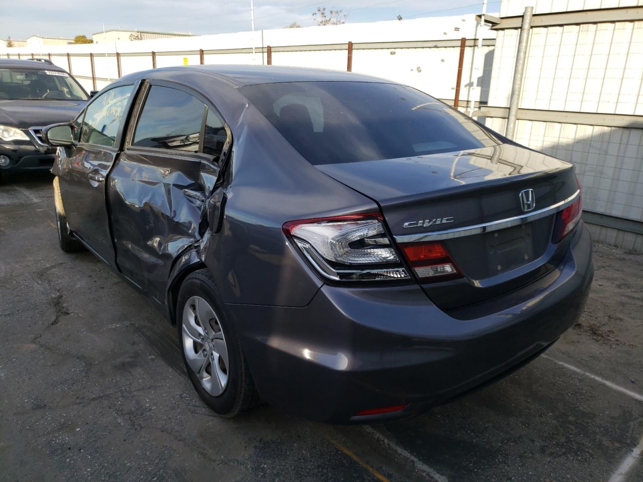 Photo 3 from auction – 2014 HONDA CIVIC LX with VIN 19XFB2F50EE275207