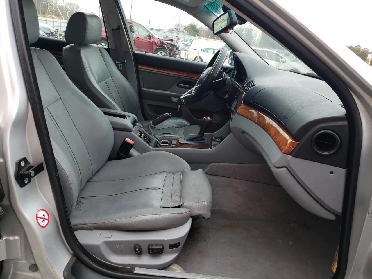 Photo 5 from auction – 2002 BMW 530 I AUTO with VIN WBADT63482CH93107