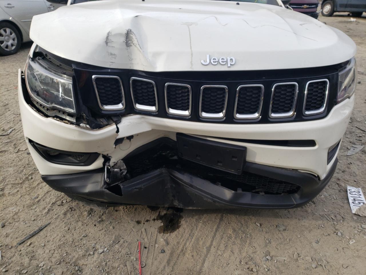 Photo 9 from auction – 2017 JEEP COMPASS LA with VIN 3C4NJDBB6HT636204