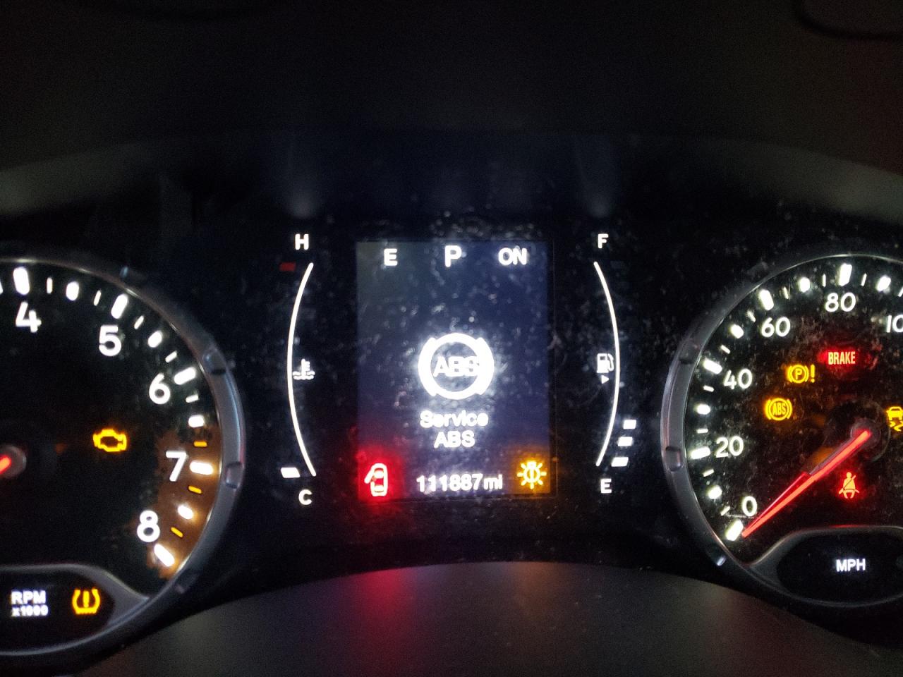 Photo 8 from auction – 2017 JEEP RENEGADE L with VIN ZACCJABB1HPF89564