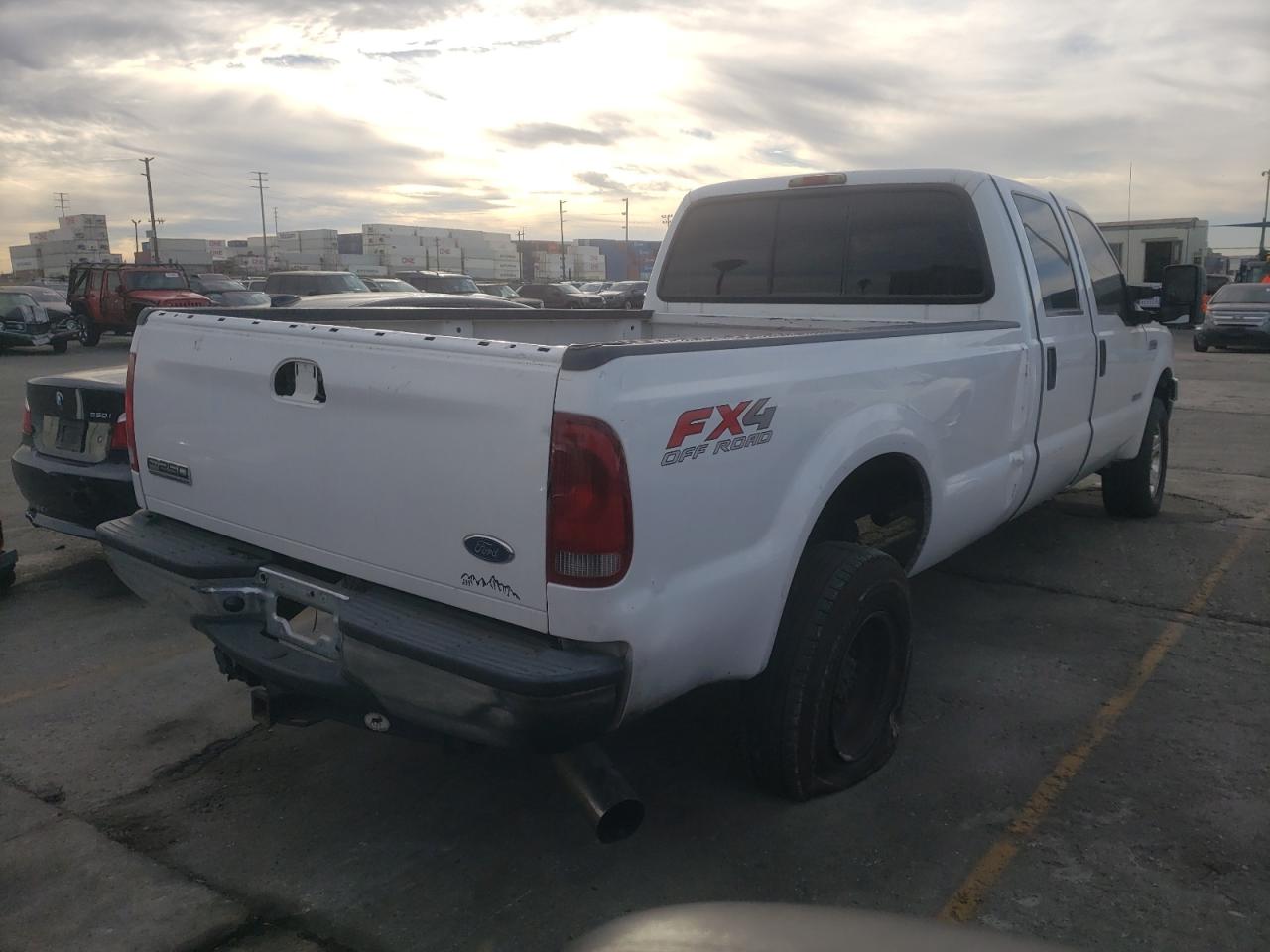 Photo 4 from auction – 2005 FORD F250 SUPER with VIN 1FTSW21P45EC77873