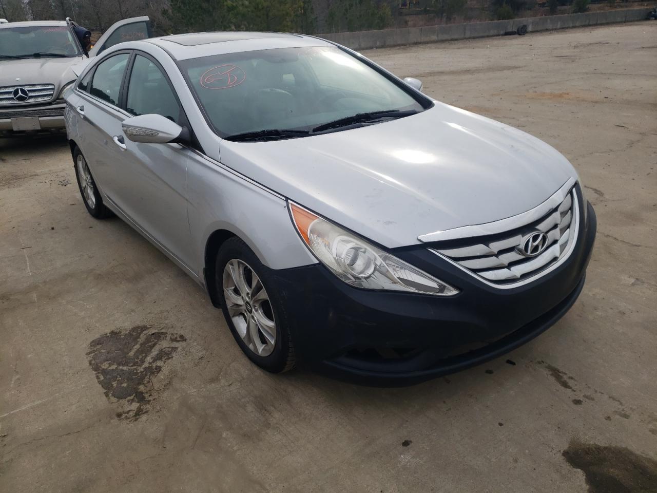 HYUNDAI SONATA SE 2011 with VIN 5NPEC4AC0BH122571 - Photo from auction