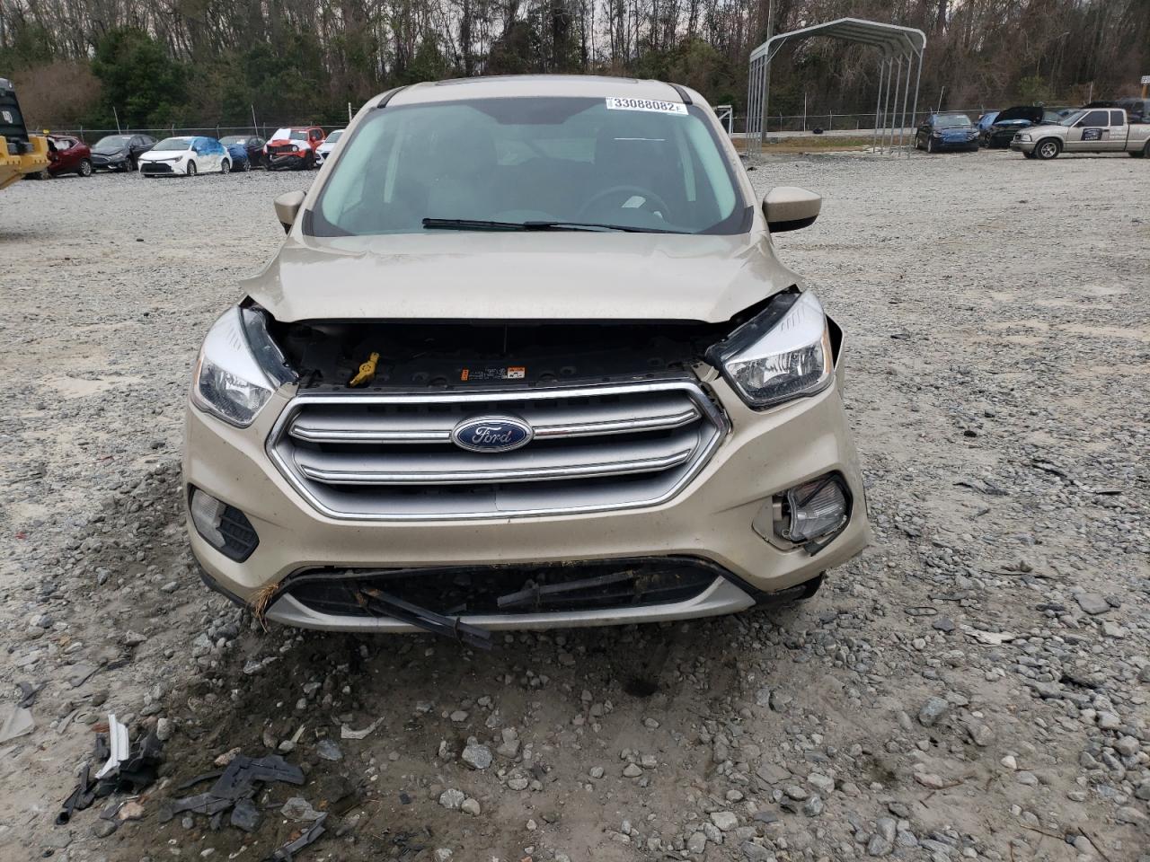 Photo 9 from auction – 2017 FORD ESCAPE SE with VIN 1FMCU9GD8HUE71019