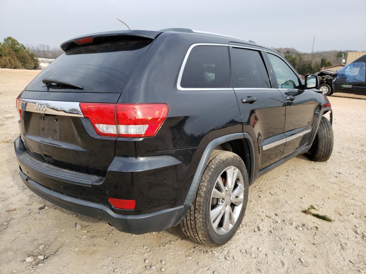 Photo 4 from auction – 2013 JEEP GRAND CHER with VIN 1C4RJFAG8DC652226