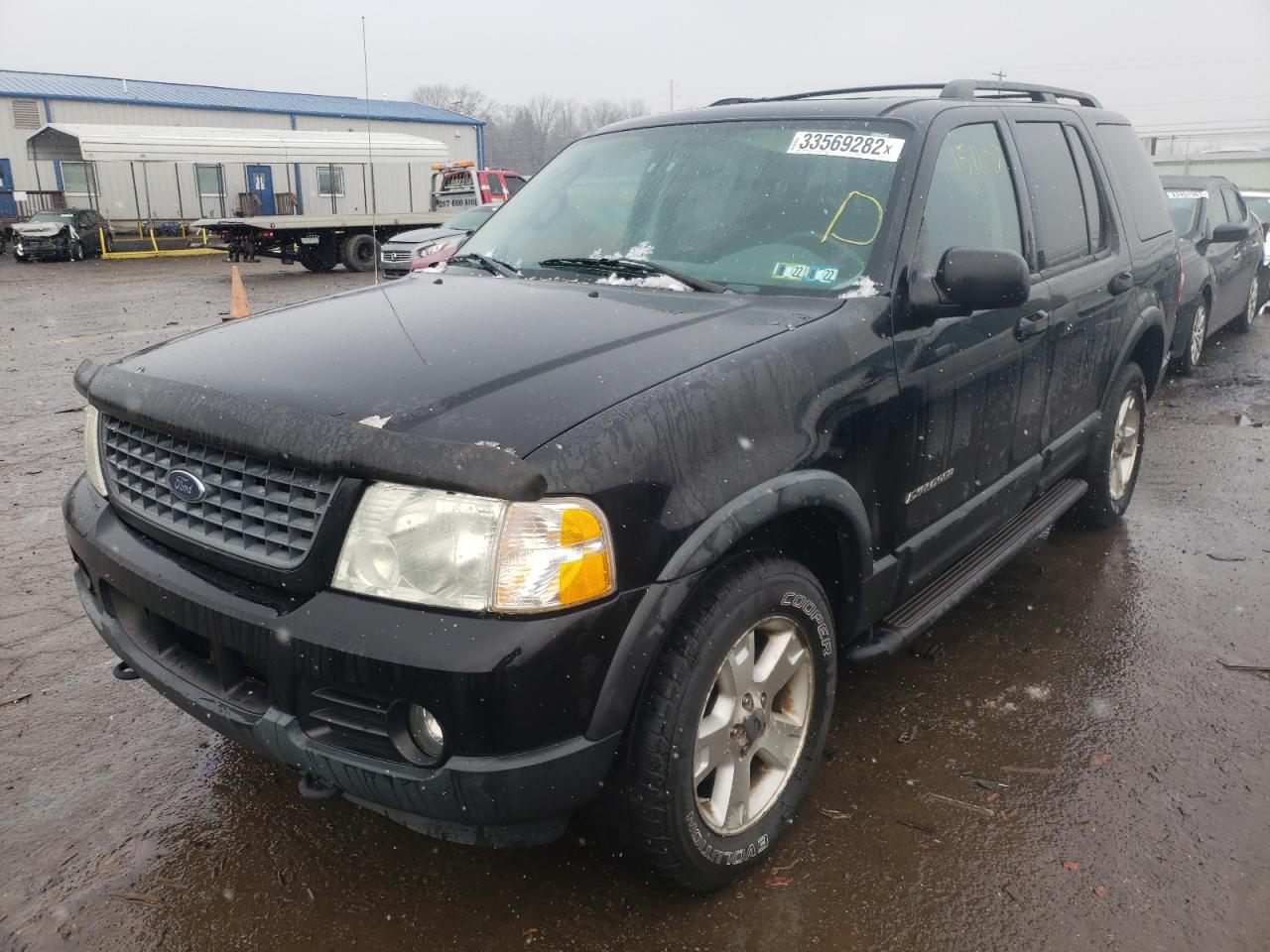 Photo 2 from auction – 2004 FORD EXPLORER X with VIN 1FMZU73K54ZB04465