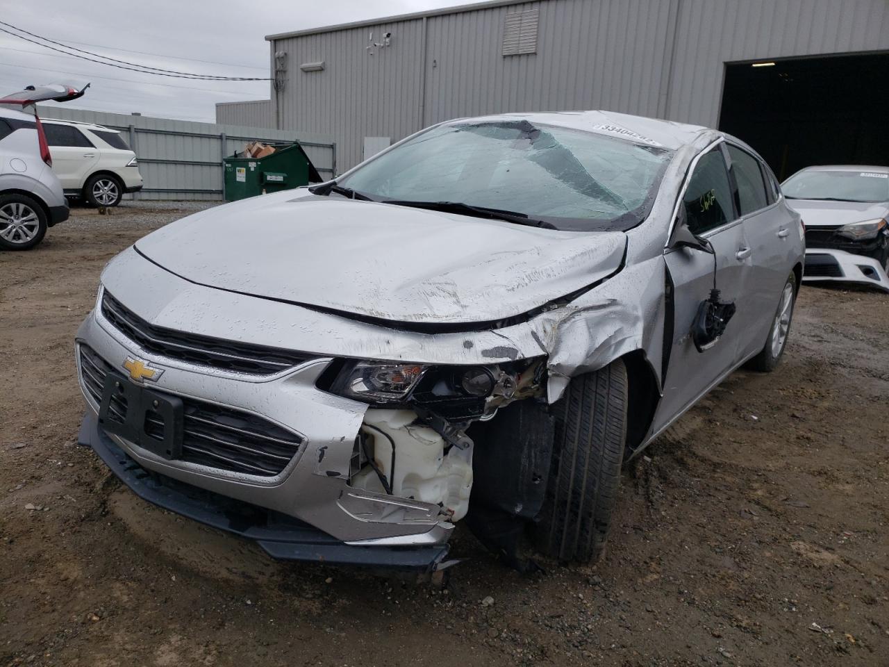 Photo 2 from auction – 2018 CHEVROLET MALIBU LT with VIN 1G1ZD5ST0JF110876
