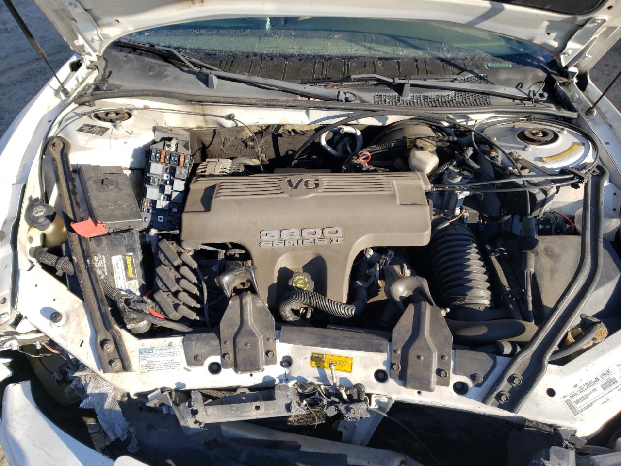 Photo 7 from auction – 1998 BUICK REGAL LS with VIN 2G4WB52K6W1573994