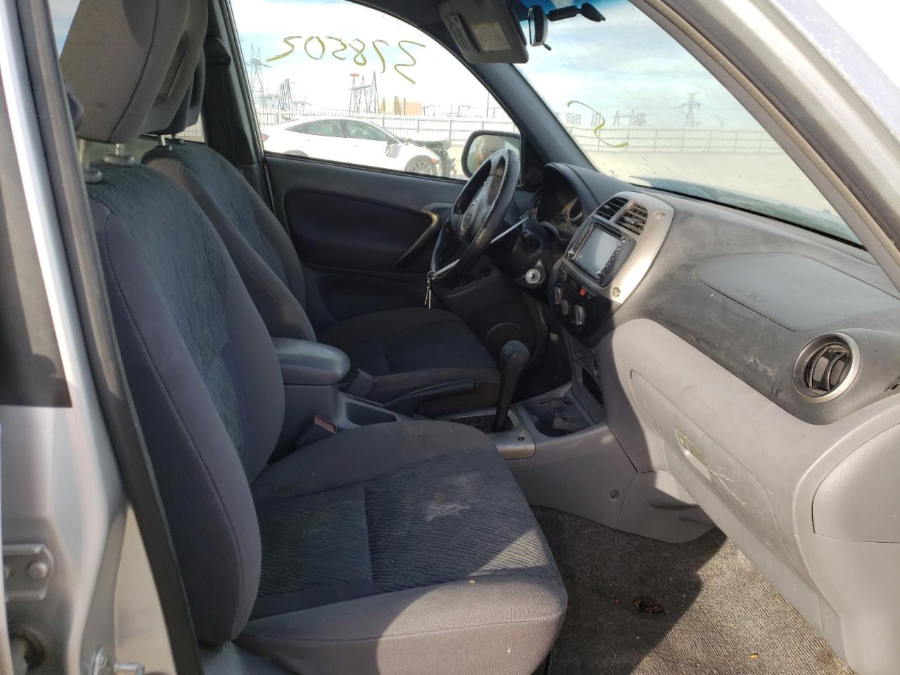 Photo 5 from auction – 2002 TOYOTA RAV4 with VIN JTEGH20V220054798