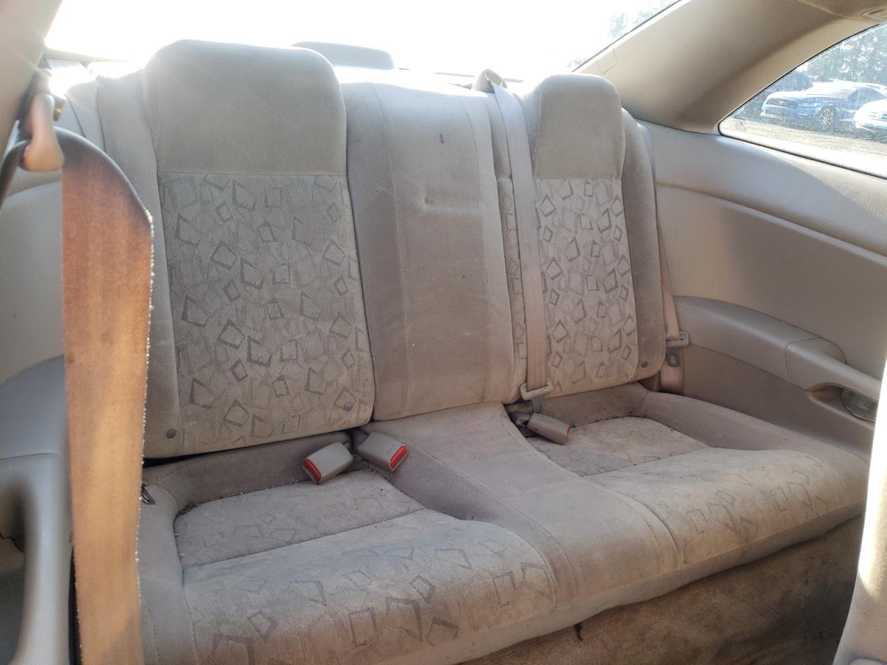 Photo 6 from auction – 2002 HONDA CIVIC EX with VIN 1HGEM22992L062243