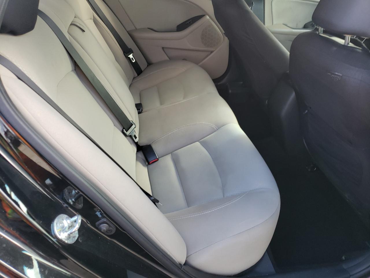Photo 6 from auction – 2014 KIA OPTIMA LX with VIN 5XXGM4A72EG327947