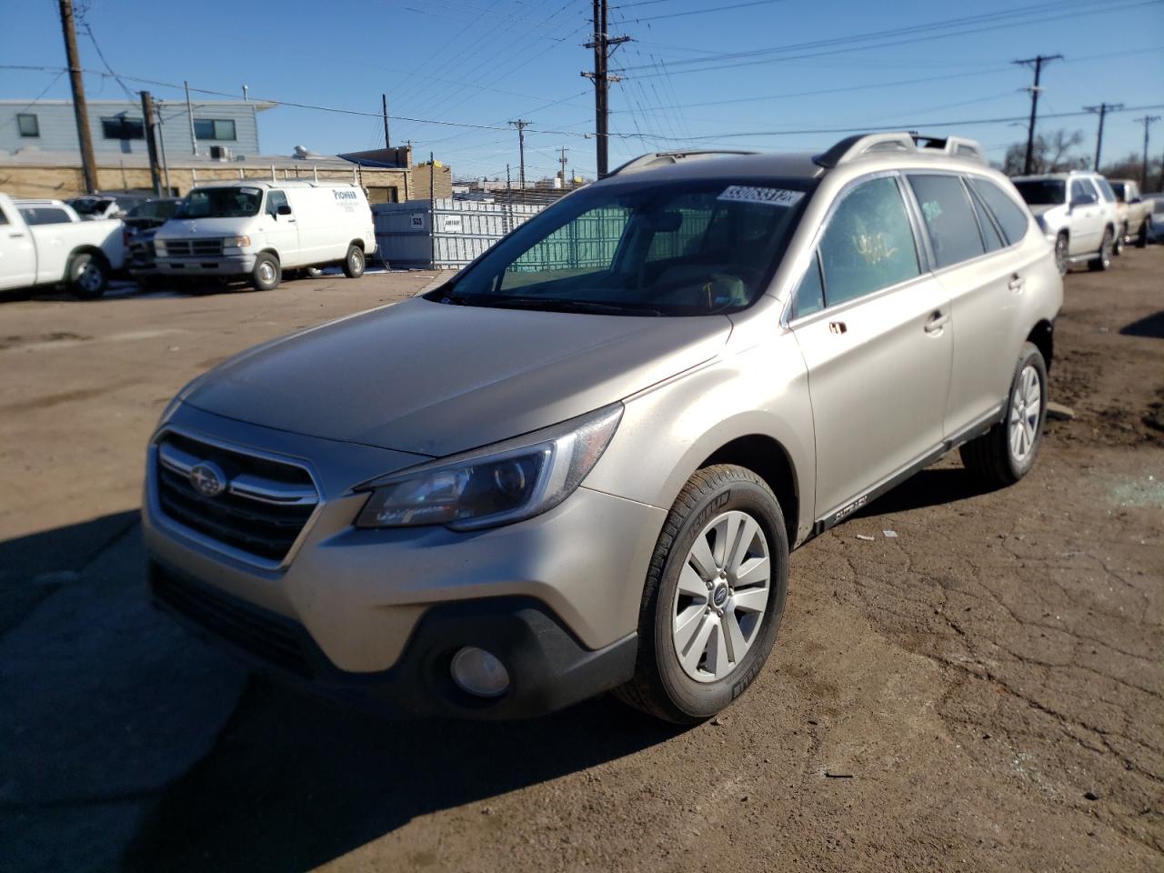 Photo 2 from auction – 2019 SUBARU OUTBACK 2. with VIN 4S4BSAFC0K3337548