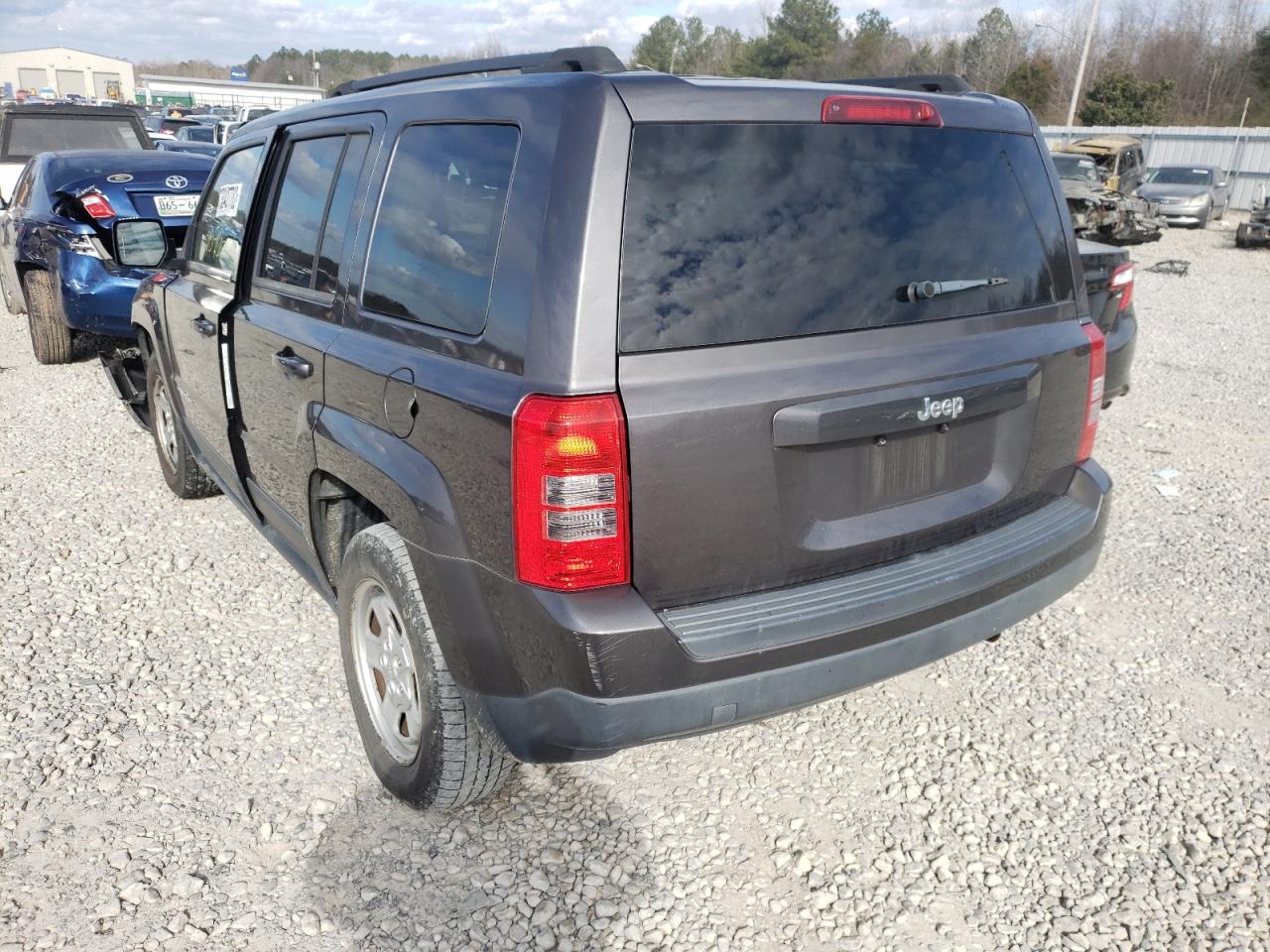 Photo 3 from auction – 2014 JEEP PATRIOT SP with VIN 1C4NJPBA1ED812229