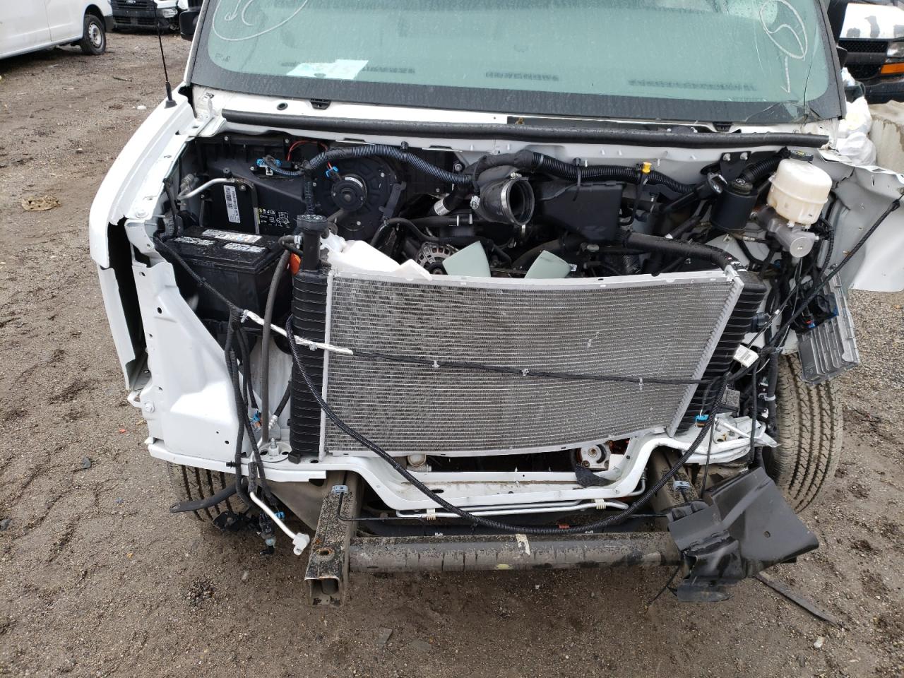 Photo 7 from auction – 2021 CHEVROLET EXPRESS G2 with VIN 1GCWGAFP6M12E0593