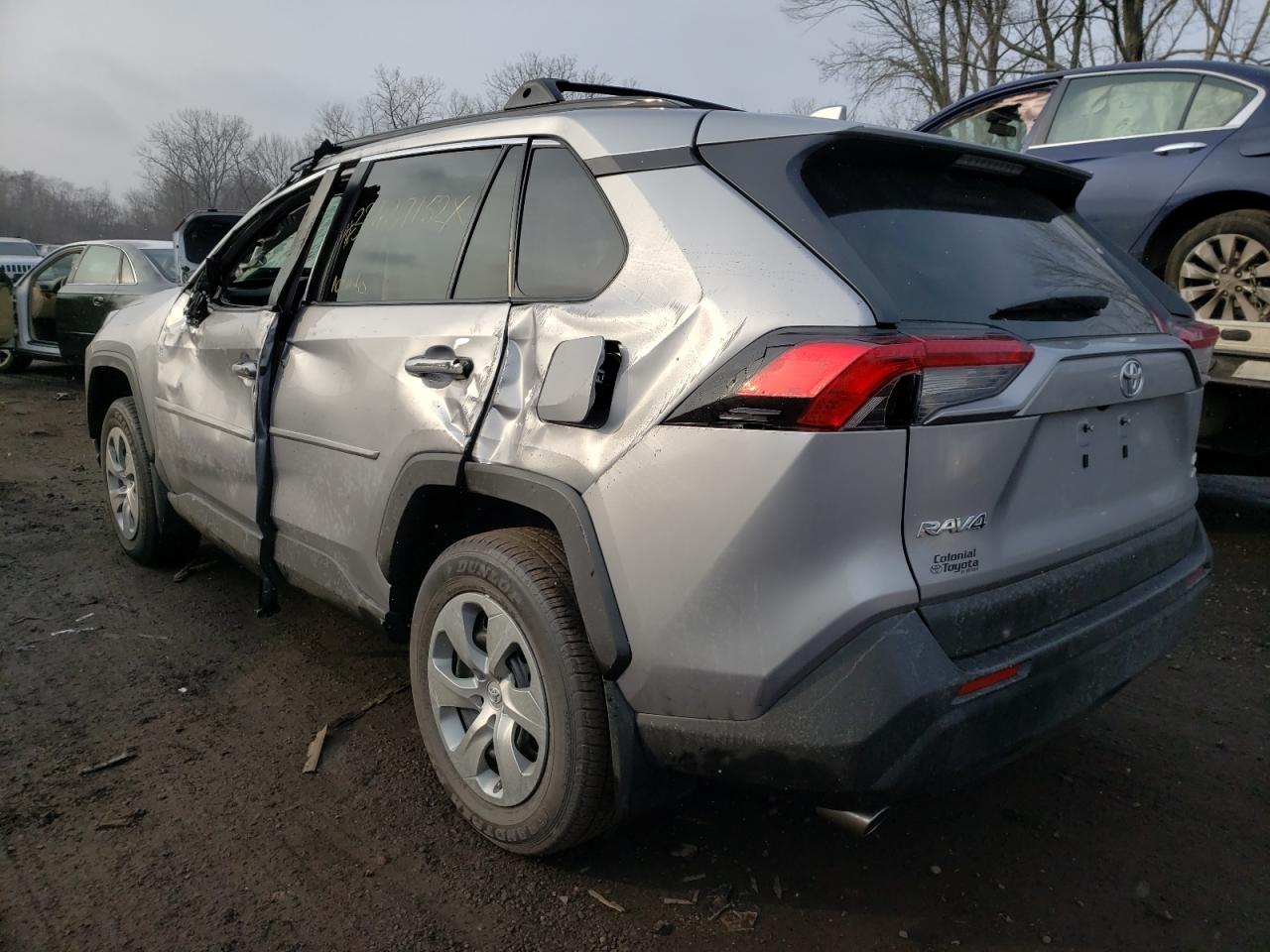 Photo 3 from auction – 2021 TOYOTA RAV4 LE with VIN 2T3F1RFV5MC245457