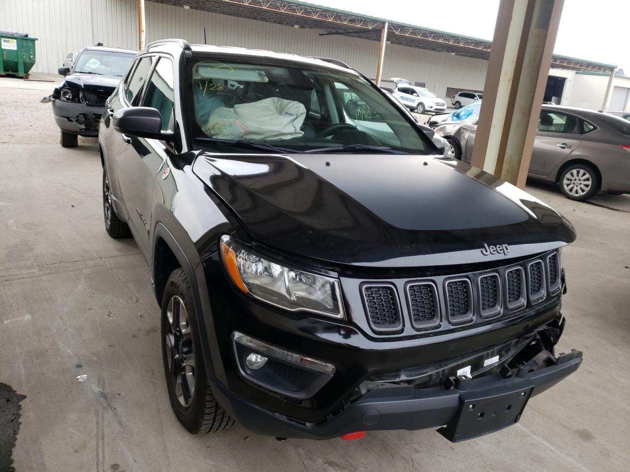 JEEP COMPASS TR 2017 with VIN 3C4NJDDB9HT635139 - Photo from auction
