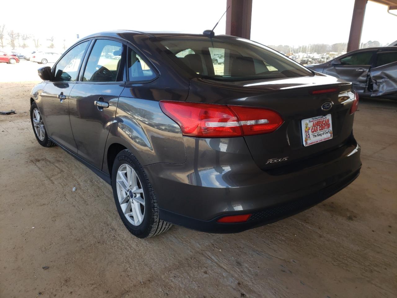 Photo 3 from auction – 2015 FORD FOCUS SE with VIN 1FADP3F28FL249795