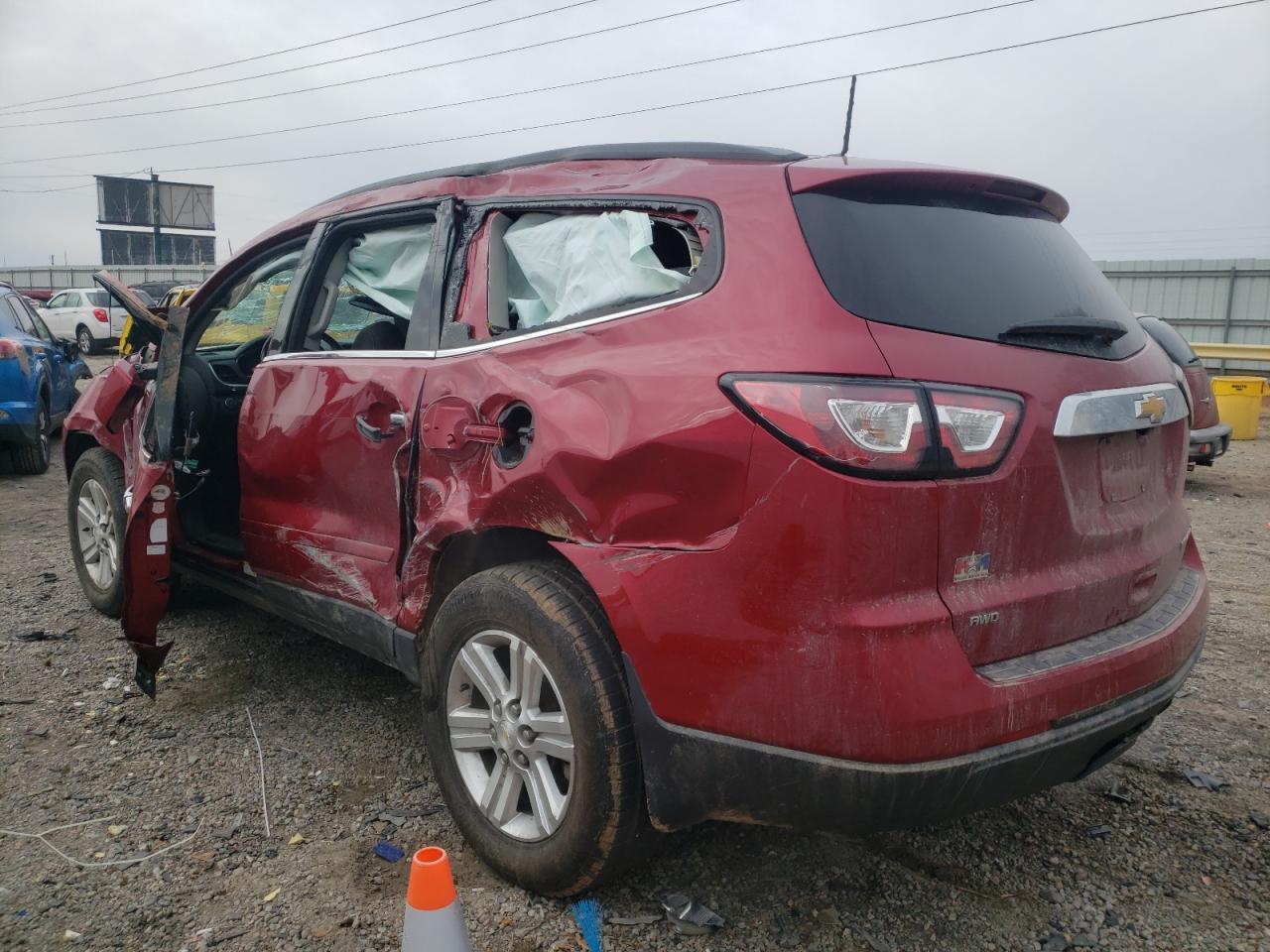 Photo 3 from auction – 2014 CHEVROLET TRAVERSE with VIN 1GNKVGKD5EJ325481