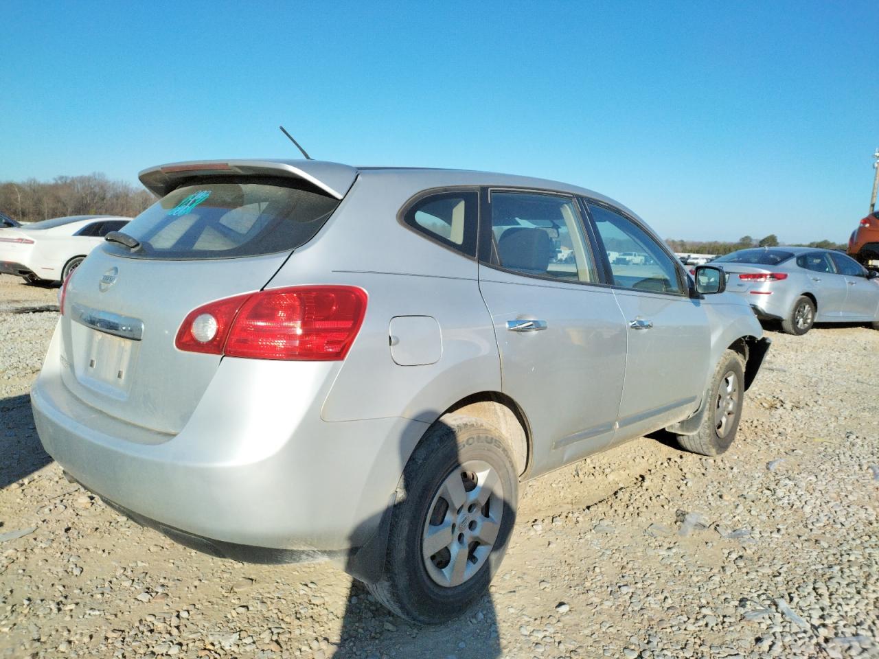 Photo 4 from auction – 2012 NISSAN ROGUE S with VIN JN8AS5MT0CW263241