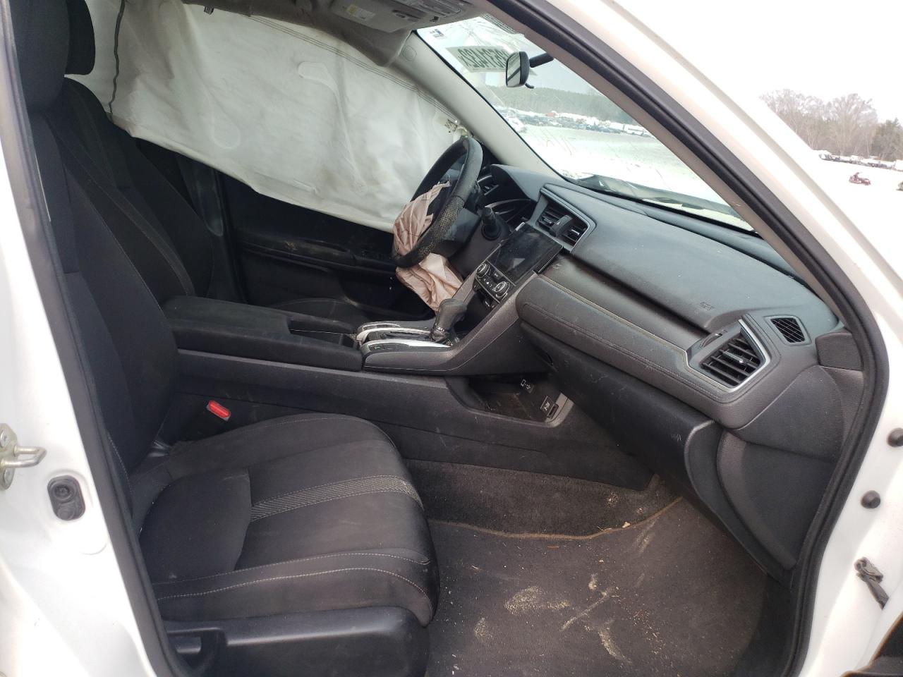 Photo 5 from auction – 2017 HONDA CIVIC EX with VIN 19XFC1F36HE014142