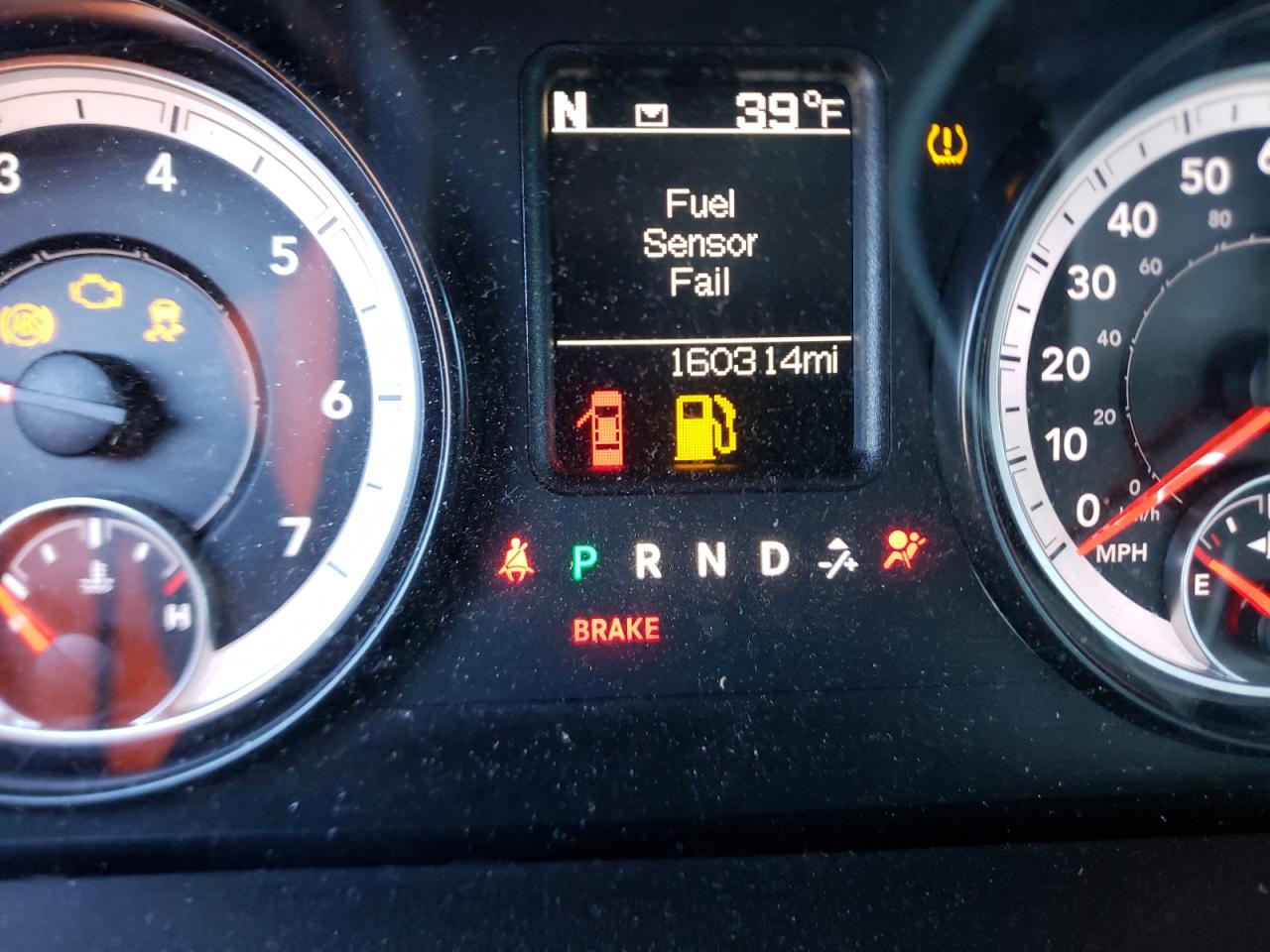 Photo 8 from auction – 2015 RAM 1500 ST with VIN 1C6RR6KT1FS605219