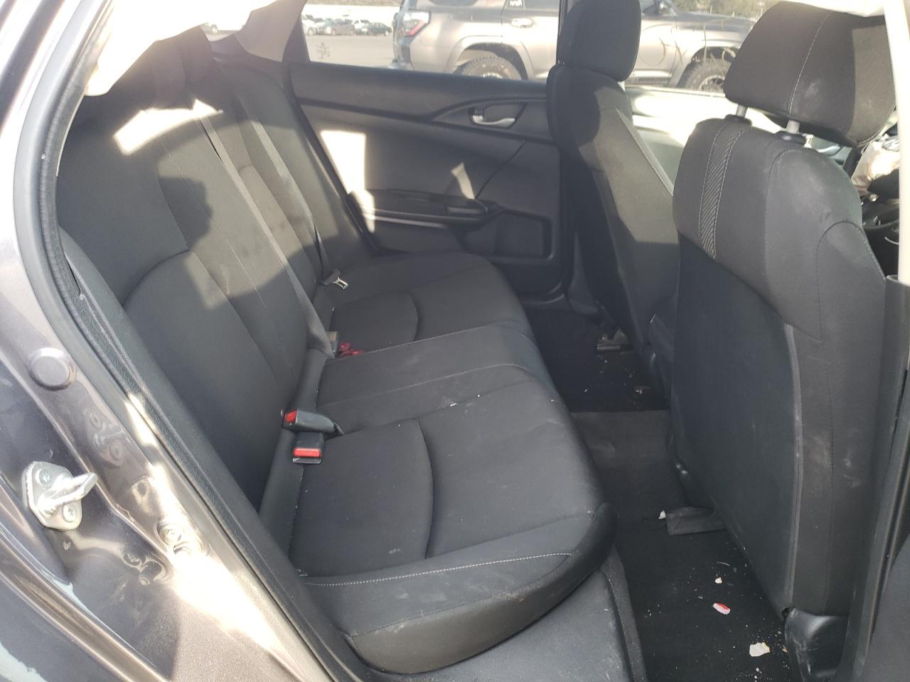 Photo 6 from auction – 2016 HONDA CIVIC LX with VIN 19XFC2F50GE201270