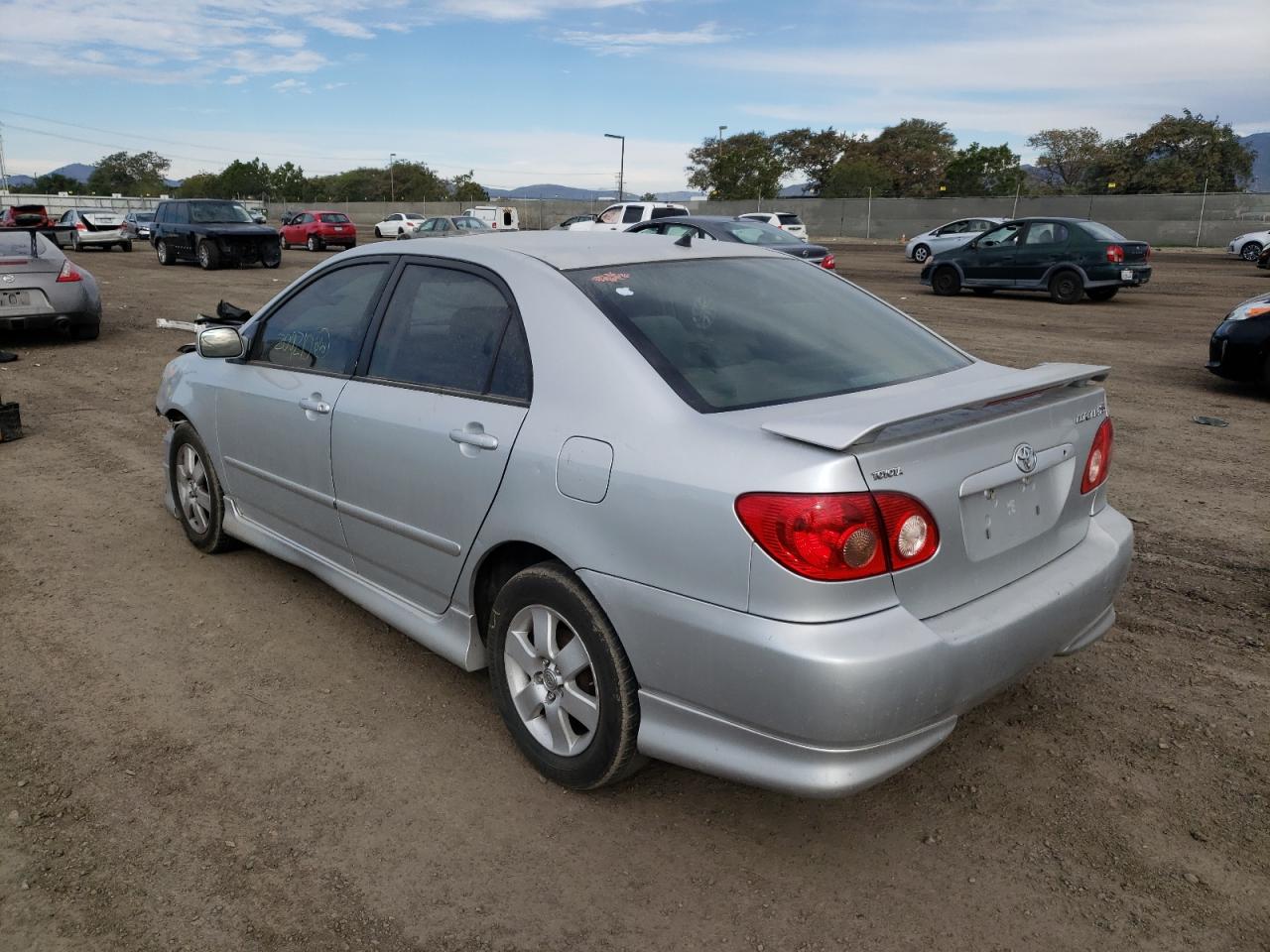 Photo 3 from auction – 2007 TOYOTA COROLLA CE with VIN 1NXBR32EX7Z909693
