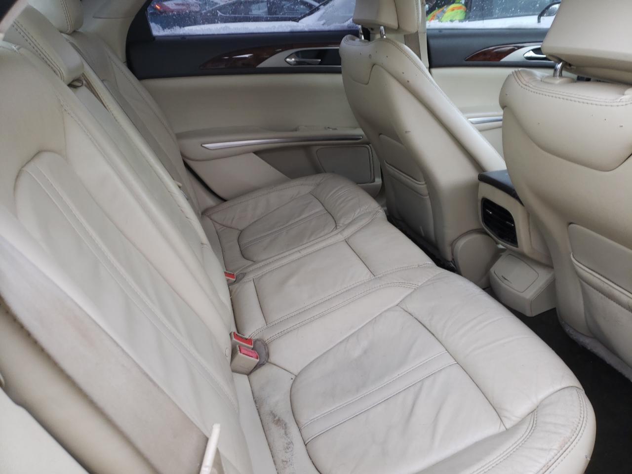 Photo 6 from auction – 2014 LINCOLN MKZ with VIN 3LN6L2G91ER810984