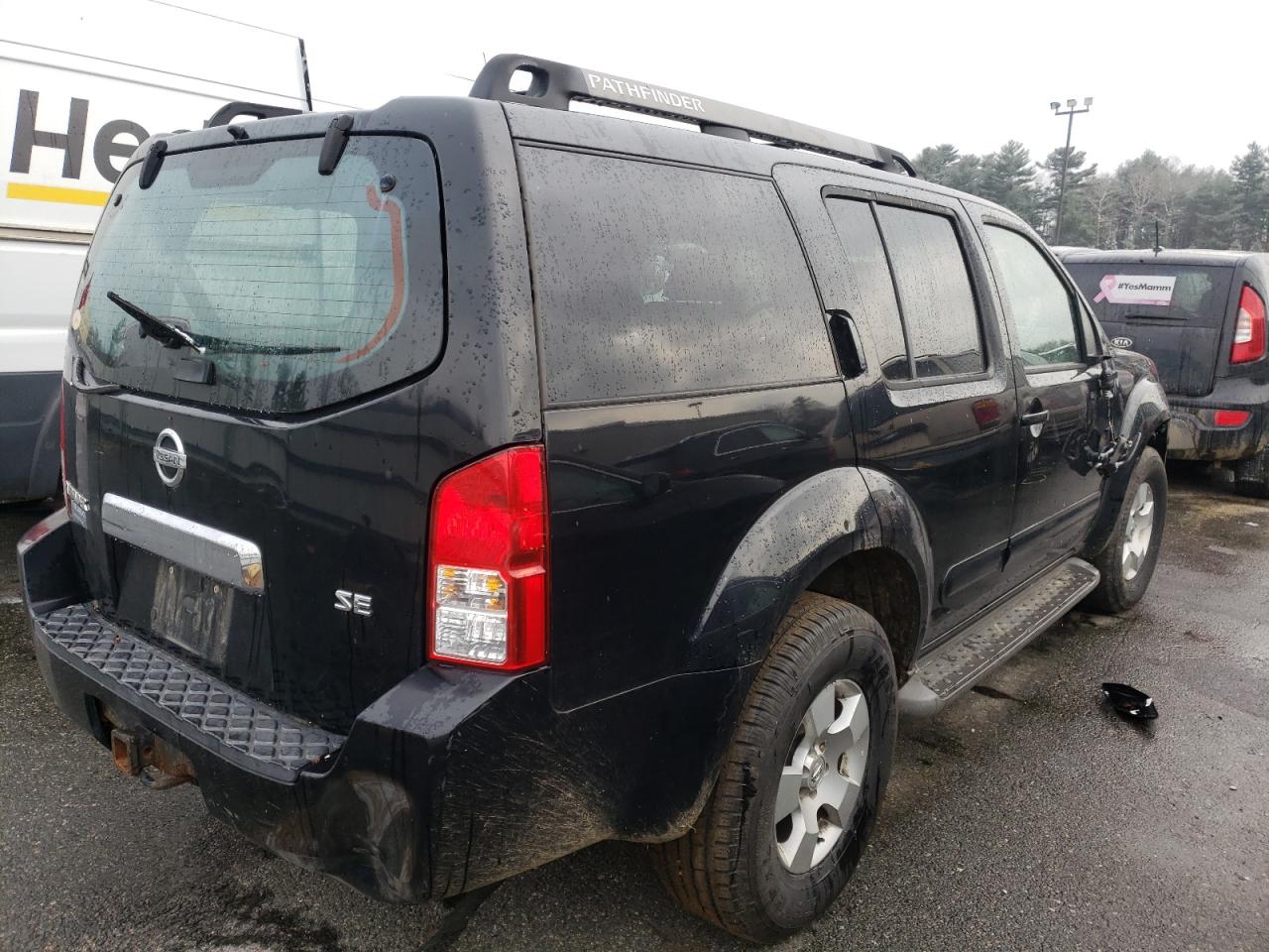 Photo 4 from auction – 2005 NISSAN PATHFINDER with VIN 5N1AR18W65C741182