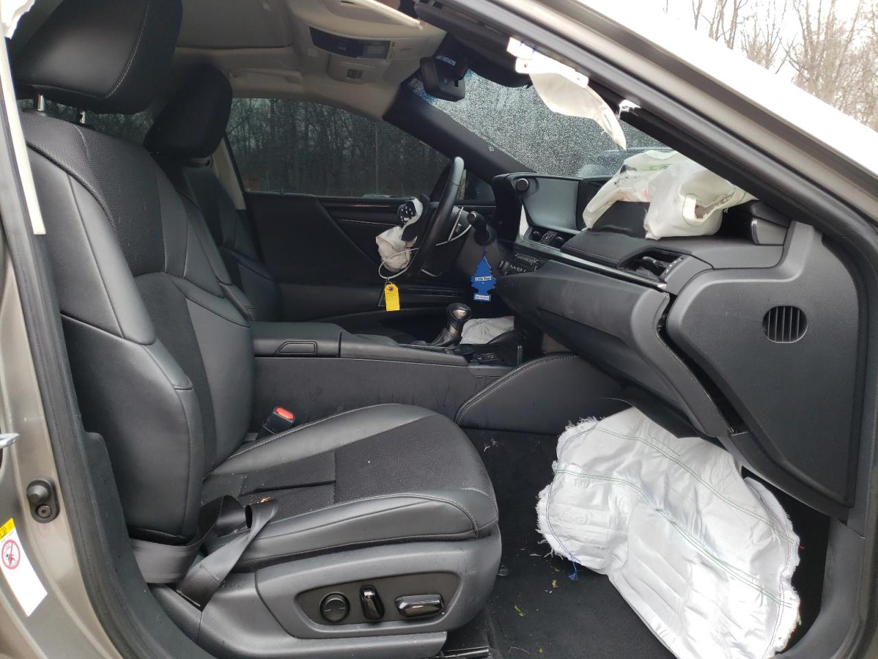 Photo 5 from auction – 2019 LEXUS ES 350 with VIN 58ABZ1B19KU011539