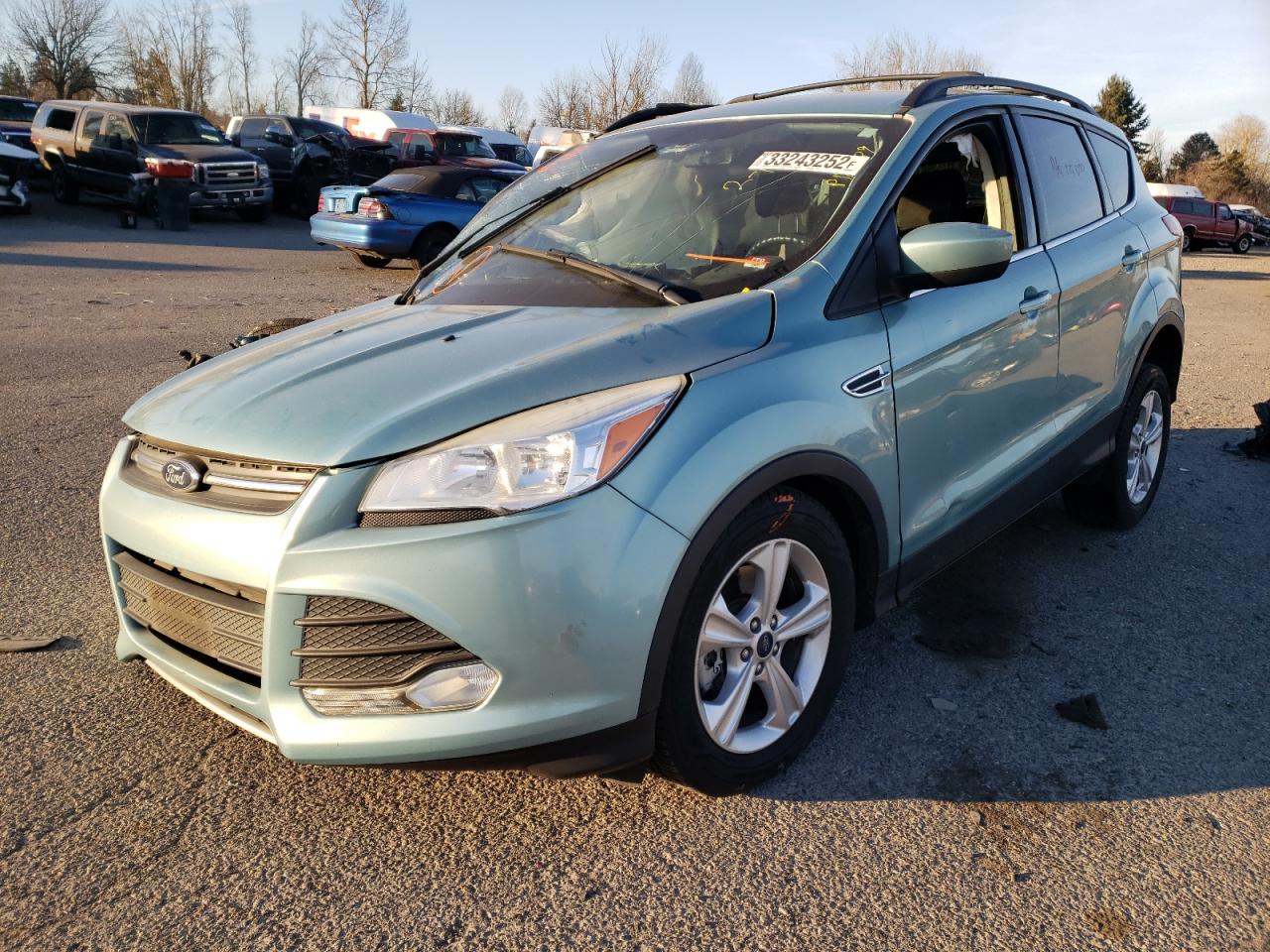 Photo 2 from auction – 2013 FORD ESCAPE SE with VIN 1FMCU0G95DUC03546