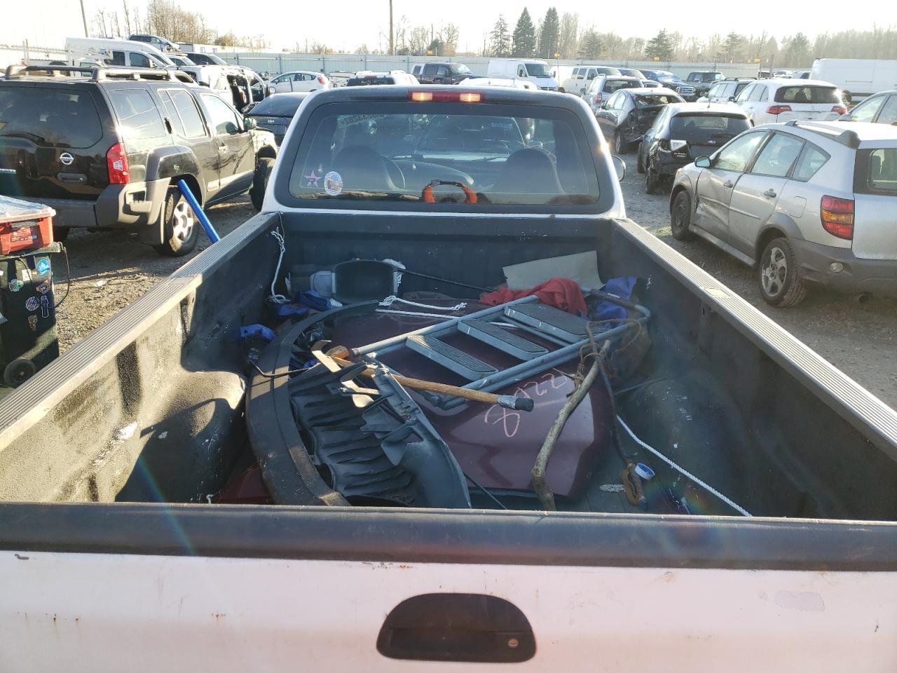 Photo 6 from auction – 2001 FORD F150 with VIN 1FTZF18211NB12134