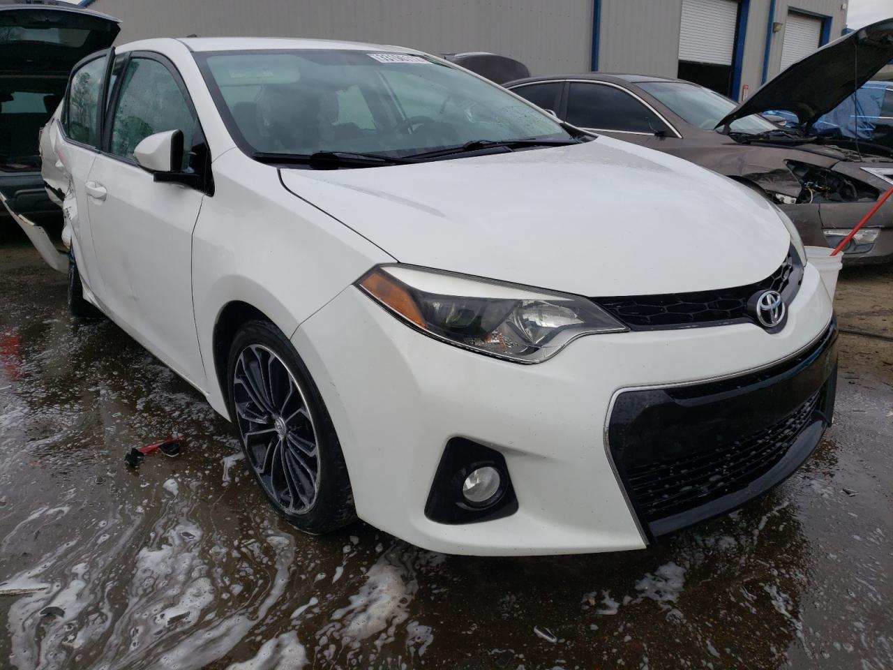 TOYOTA COROLLA L 2014 with VIN 5YFBURHE5EP015124 - Photo from auction