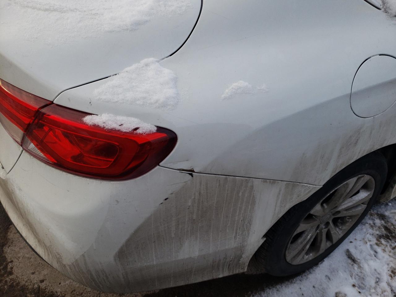 Photo 9 from auction – 2015 CHRYSLER 200 LIMITE with VIN 1C3CCCAB4FN734257
