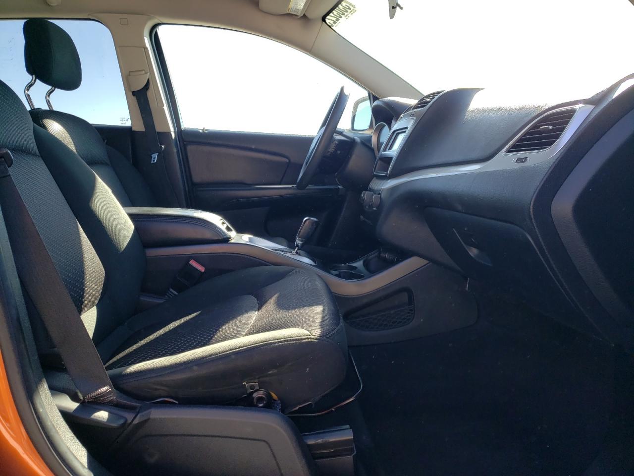 Photo 5 from auction – 2011 DODGE JOURNEY MA with VIN 3D4PH1FG3BT518792