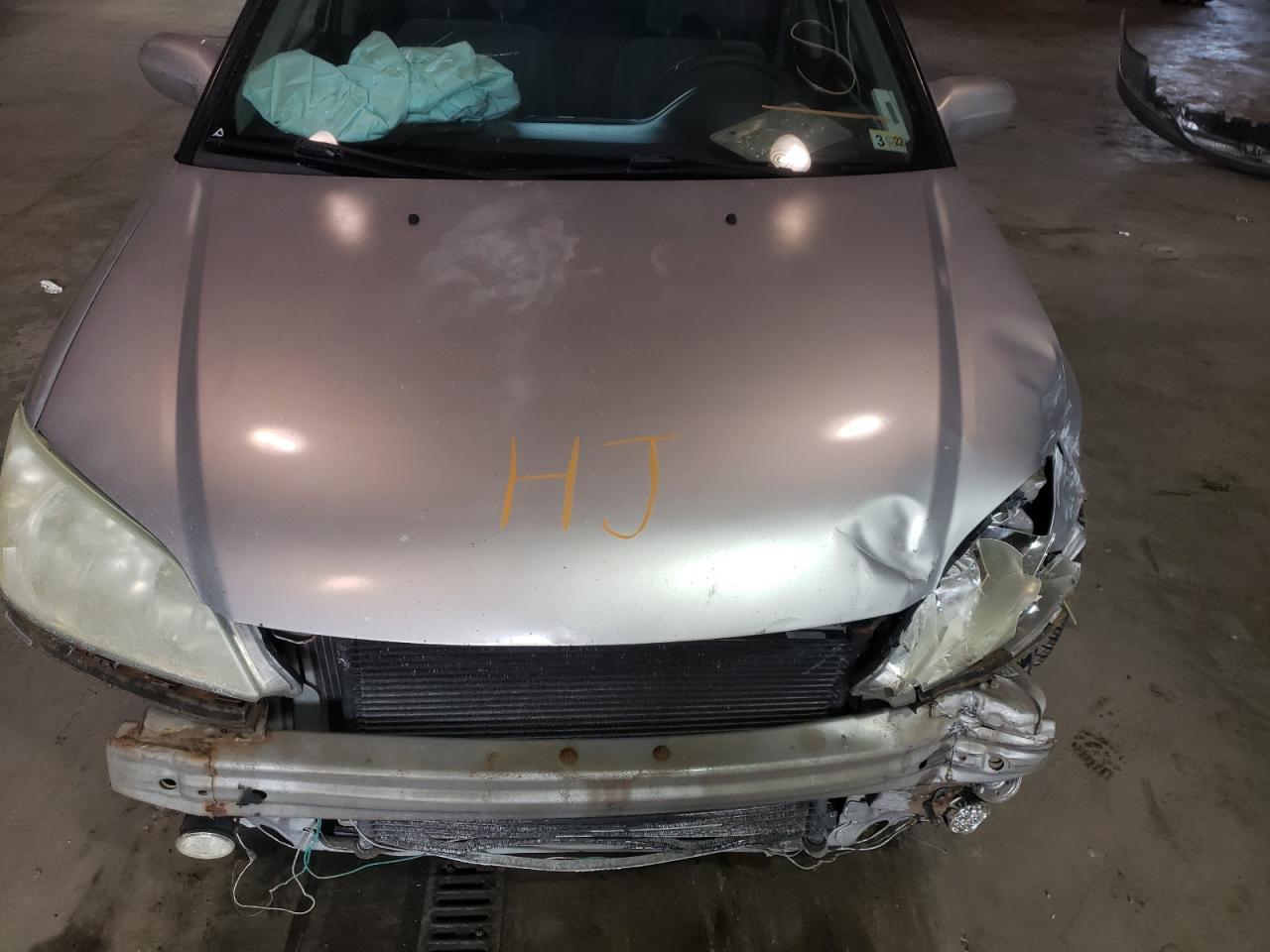 Photo 7 from auction – 2004 HONDA CIVIC EX with VIN 2HGES25724H513335