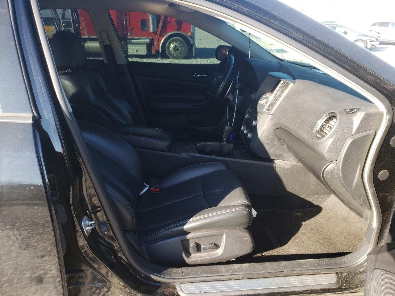Photo 5 from auction – 2012 NISSAN MAXIMA S with VIN 1N4AA5AP8CC814772
