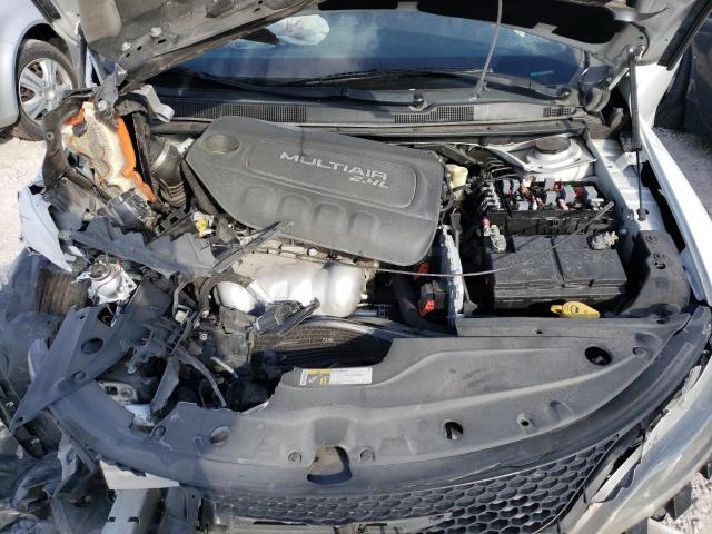 Photo 7 from auction – 2015 CHRYSLER 200 LIMITE with VIN 1C3CCCAB4FN744870