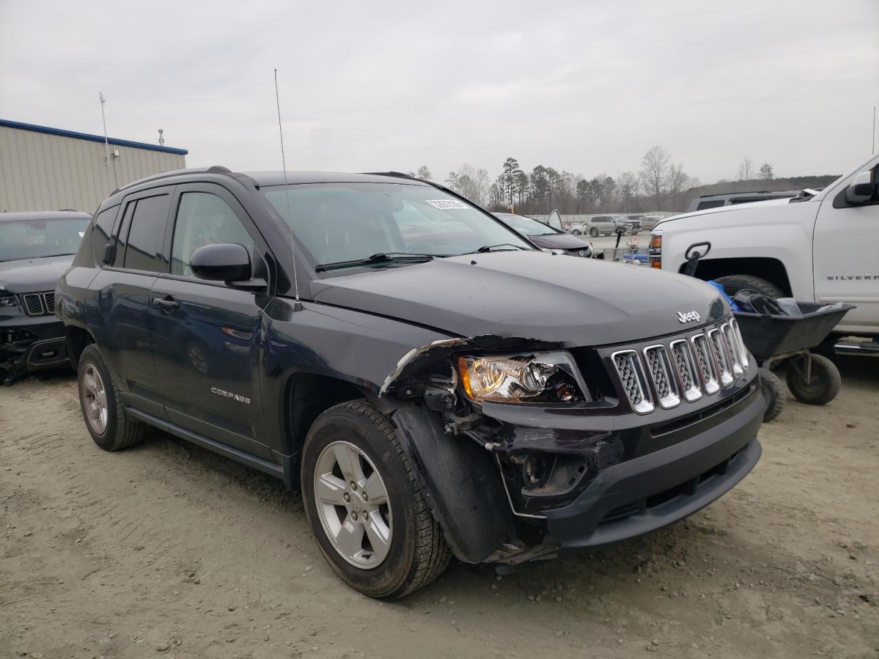 JEEP COMPASS LA 2016 with VIN 1C4NJCEA8GD769368 - Photo from auction