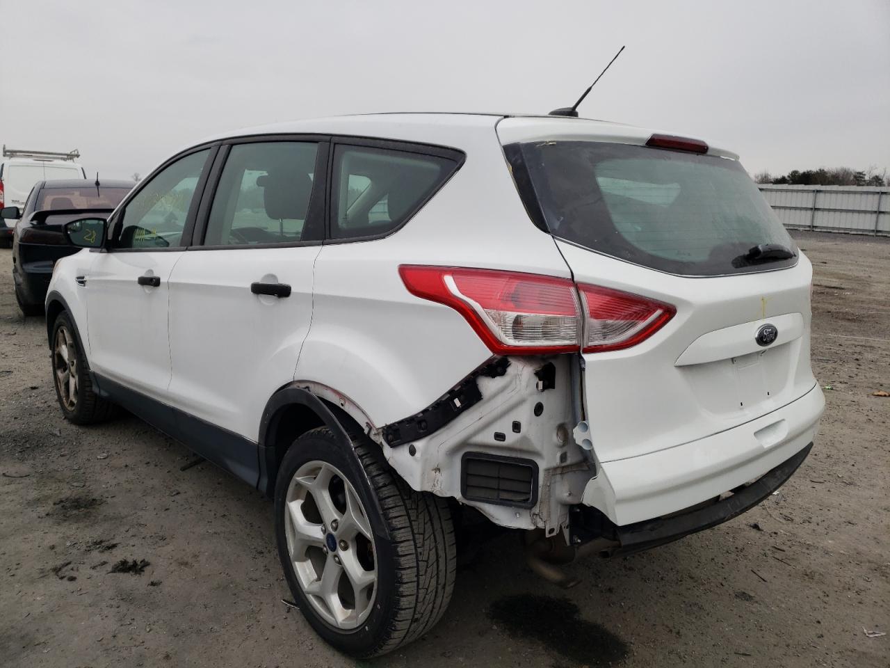 Photo 3 from auction – 2014 FORD ESCAPE S with VIN 1FMCU0F74EUA56752