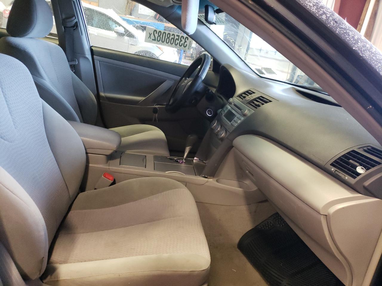 Photo 5 from auction – 2010 TOYOTA CAMRY BASE with VIN 4T4BF3EK1AR007215