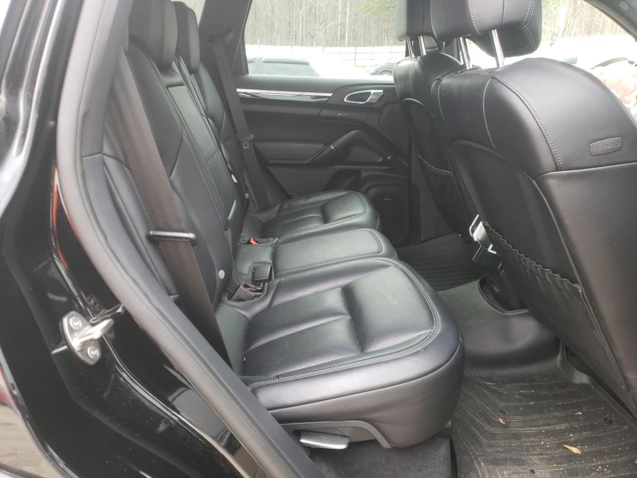 Photo 6 from auction – 2018 PORSCHE CAYENNE with VIN WP1AA2A20JKA04194