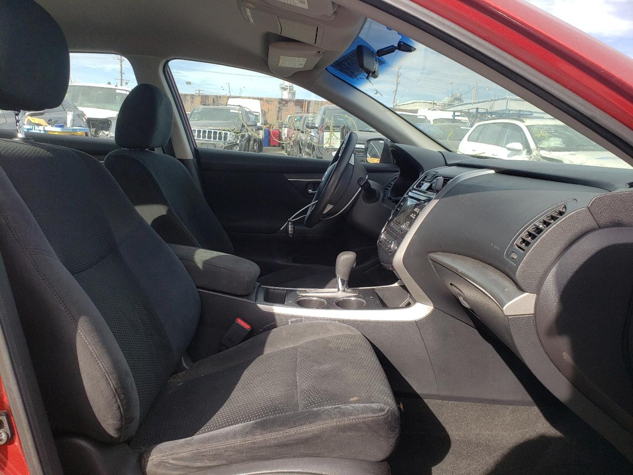 Photo 5 from auction – 2015 NISSAN ALTIMA 2.5 with VIN 1N4AL3AP7FN324413