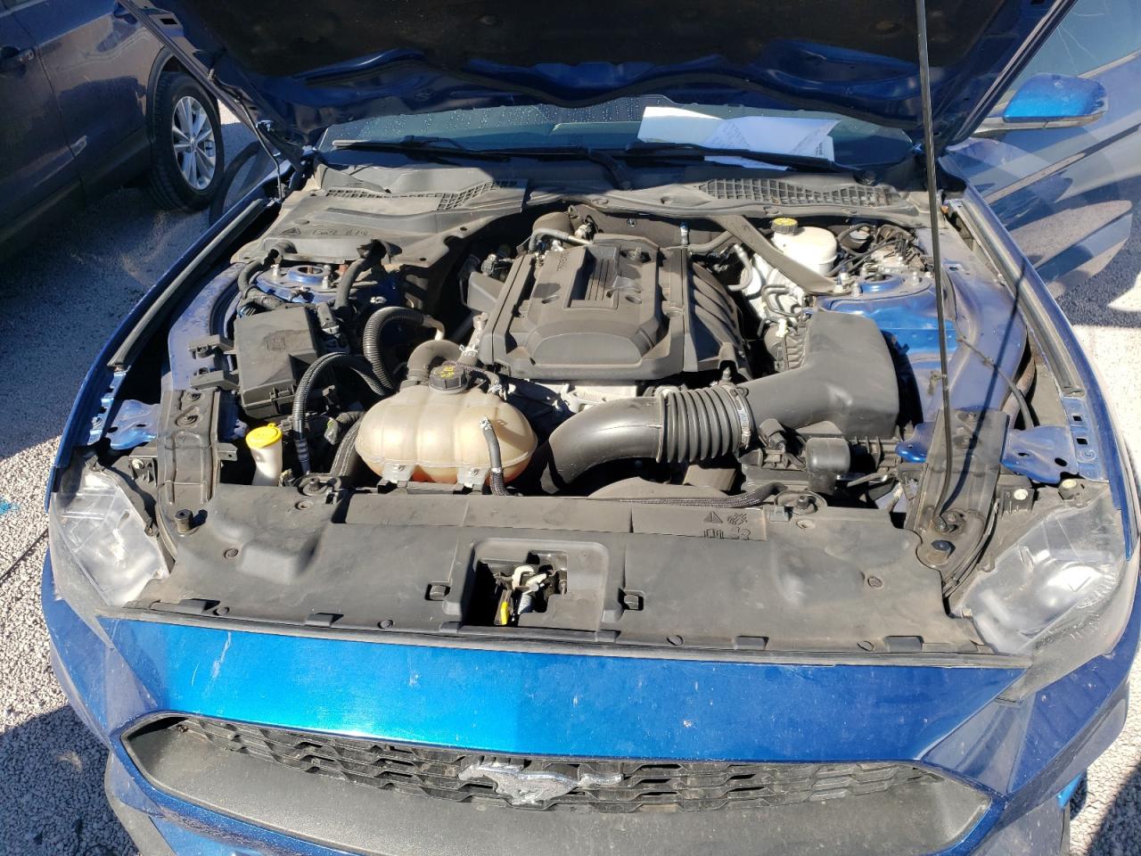 Photo 12 from auction – 2018 FORD MUSTANG with VIN 1FATP8UH3J5157247