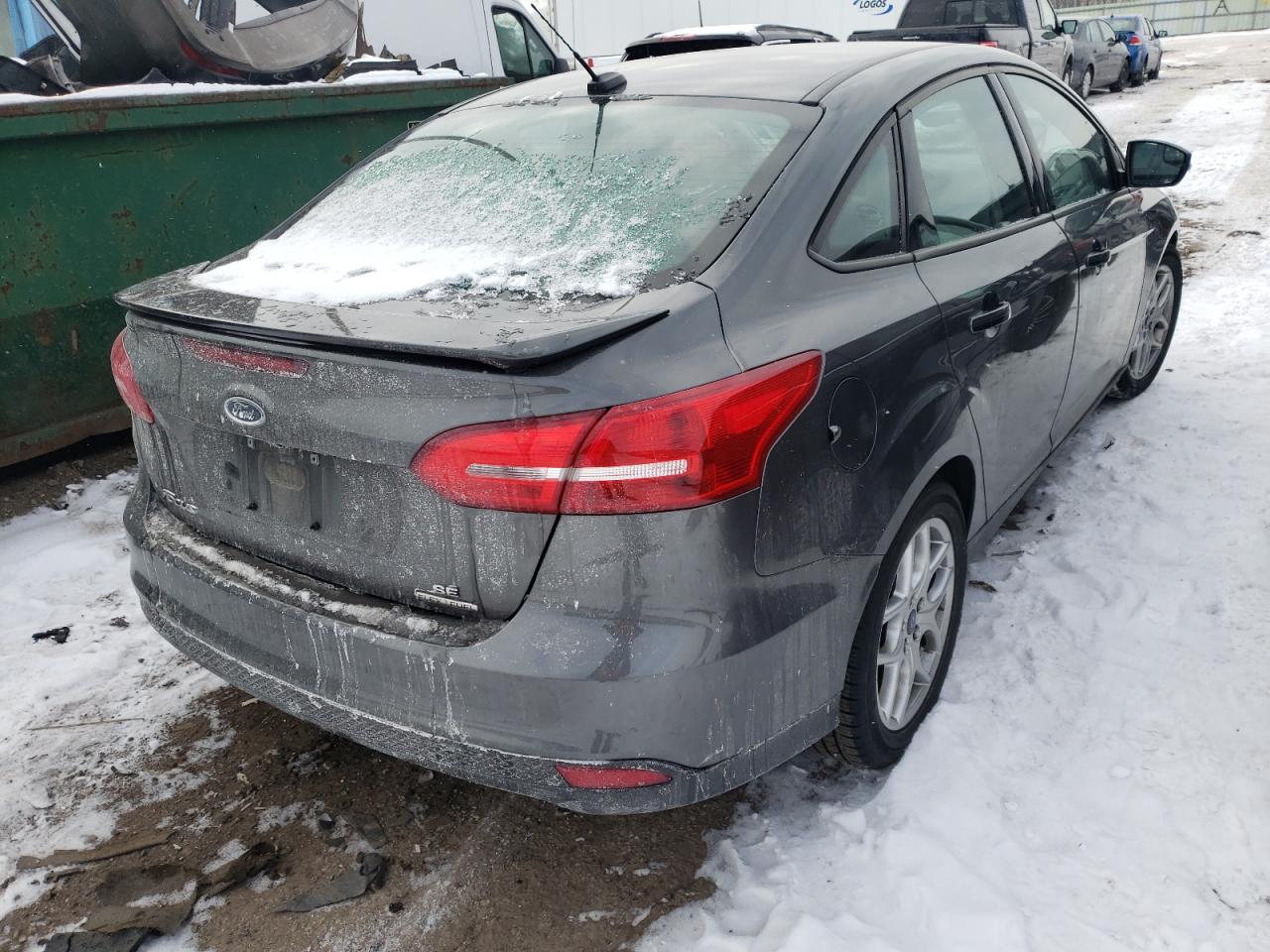 Photo 4 from auction – 2015 FORD FOCUS SE with VIN 1FADP3F26FL254574