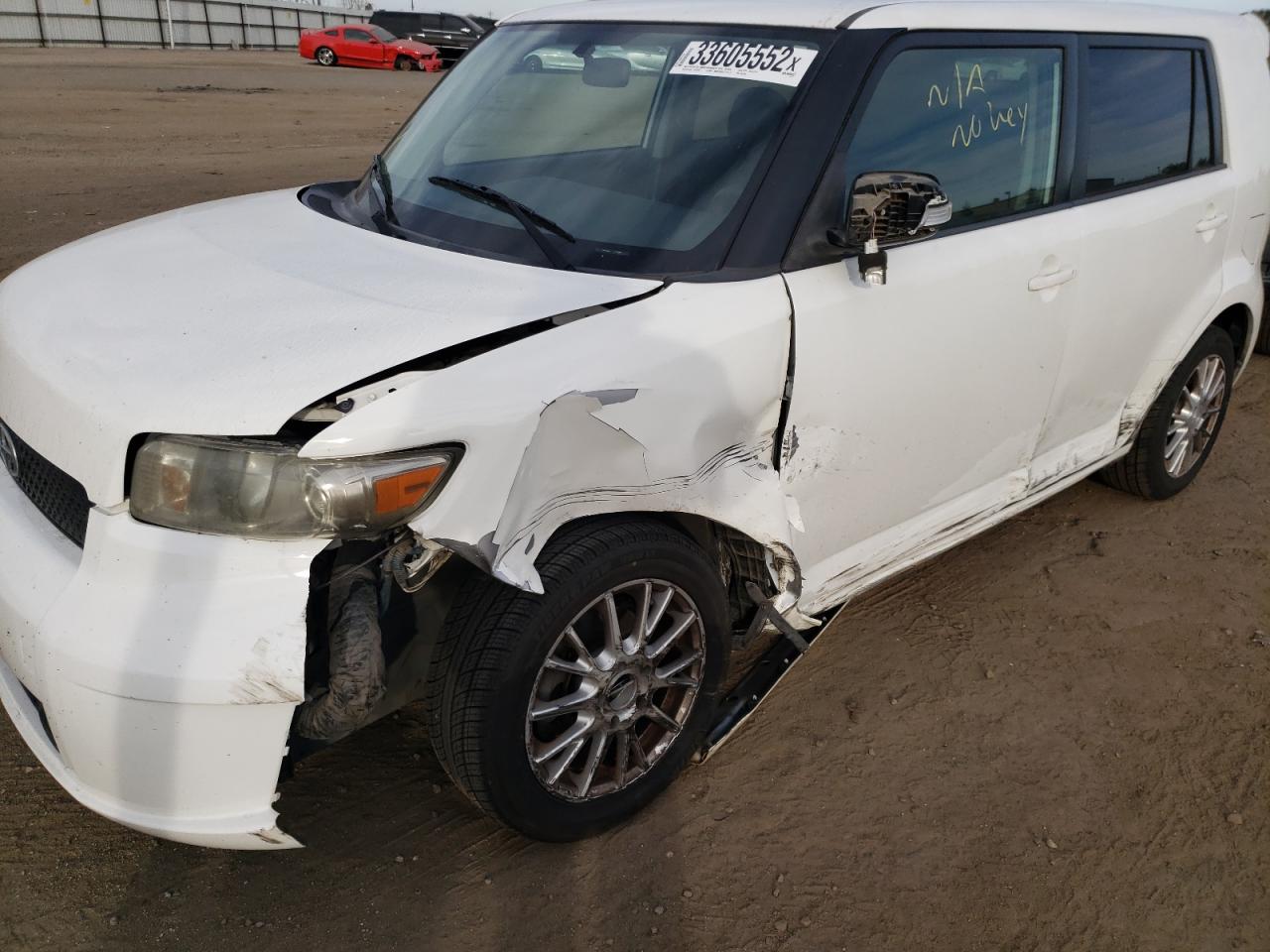 Photo 9 from auction – 2008 TOYOTA SCION XB with VIN JTLKE50EX81047968