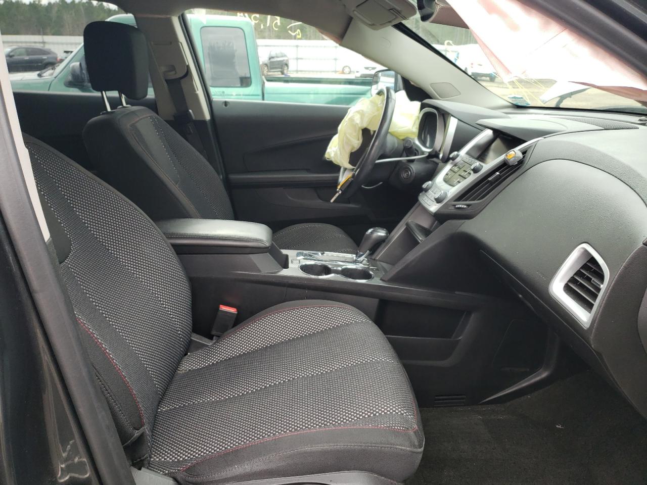 Photo 5 from auction – 2017 CHEVROLET EQUINOX LT with VIN 2GNALCEK5H1530317