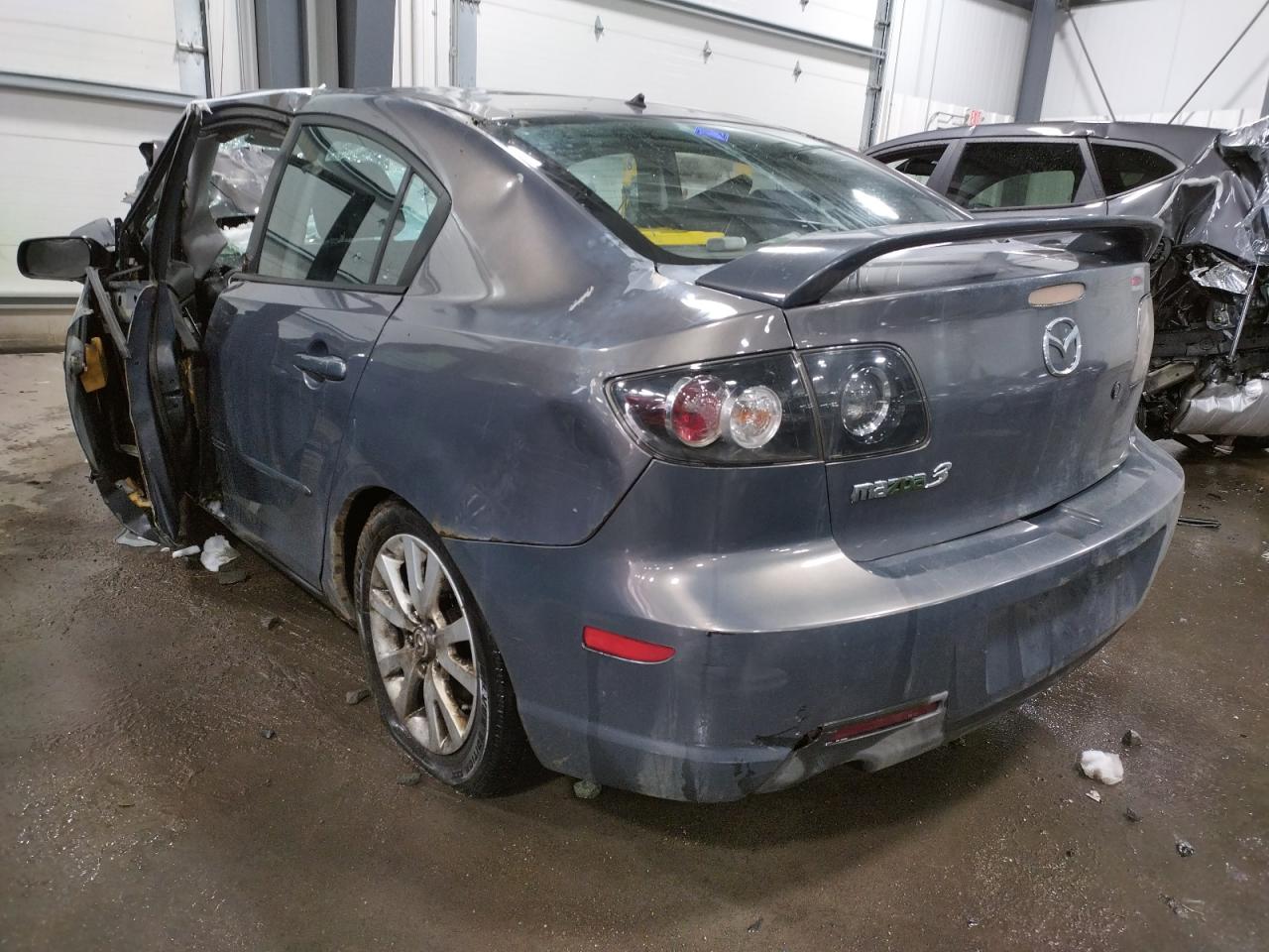 Photo 3 from auction – 2007 MAZDA 3 I with VIN JM1BK32F371685539