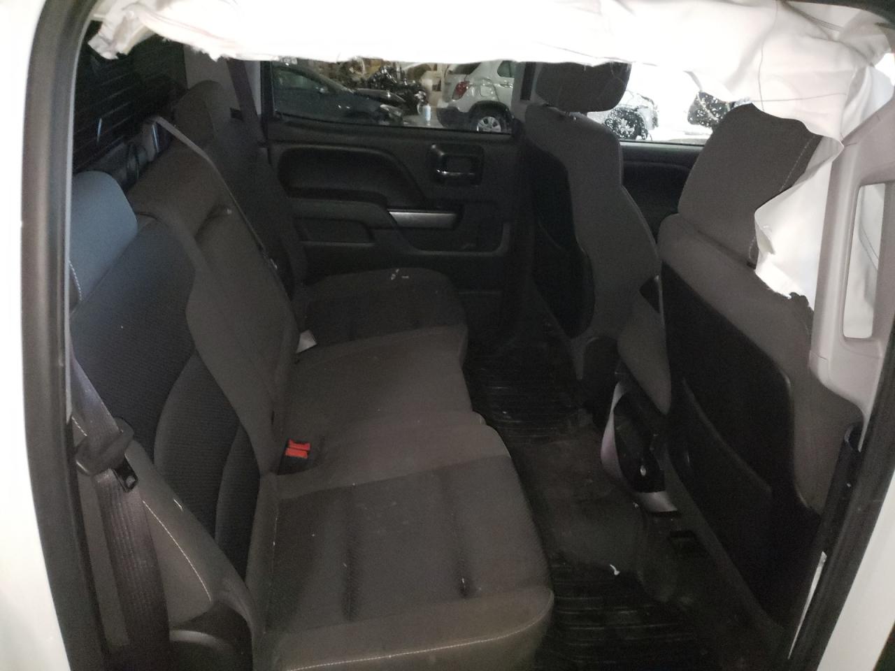 Photo 6 from auction – 2015 CHEVROLET SILVERADO with VIN 3GCUKREC1FG535376