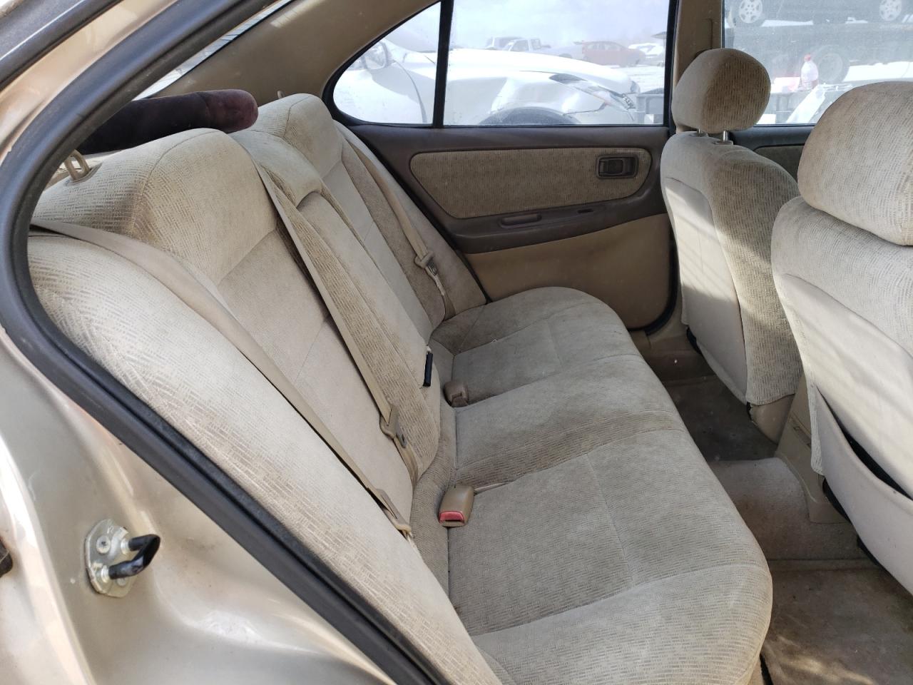 Photo 6 from auction – 2001 NISSAN ALTIMA XE with VIN 1N4DL01D11C211126