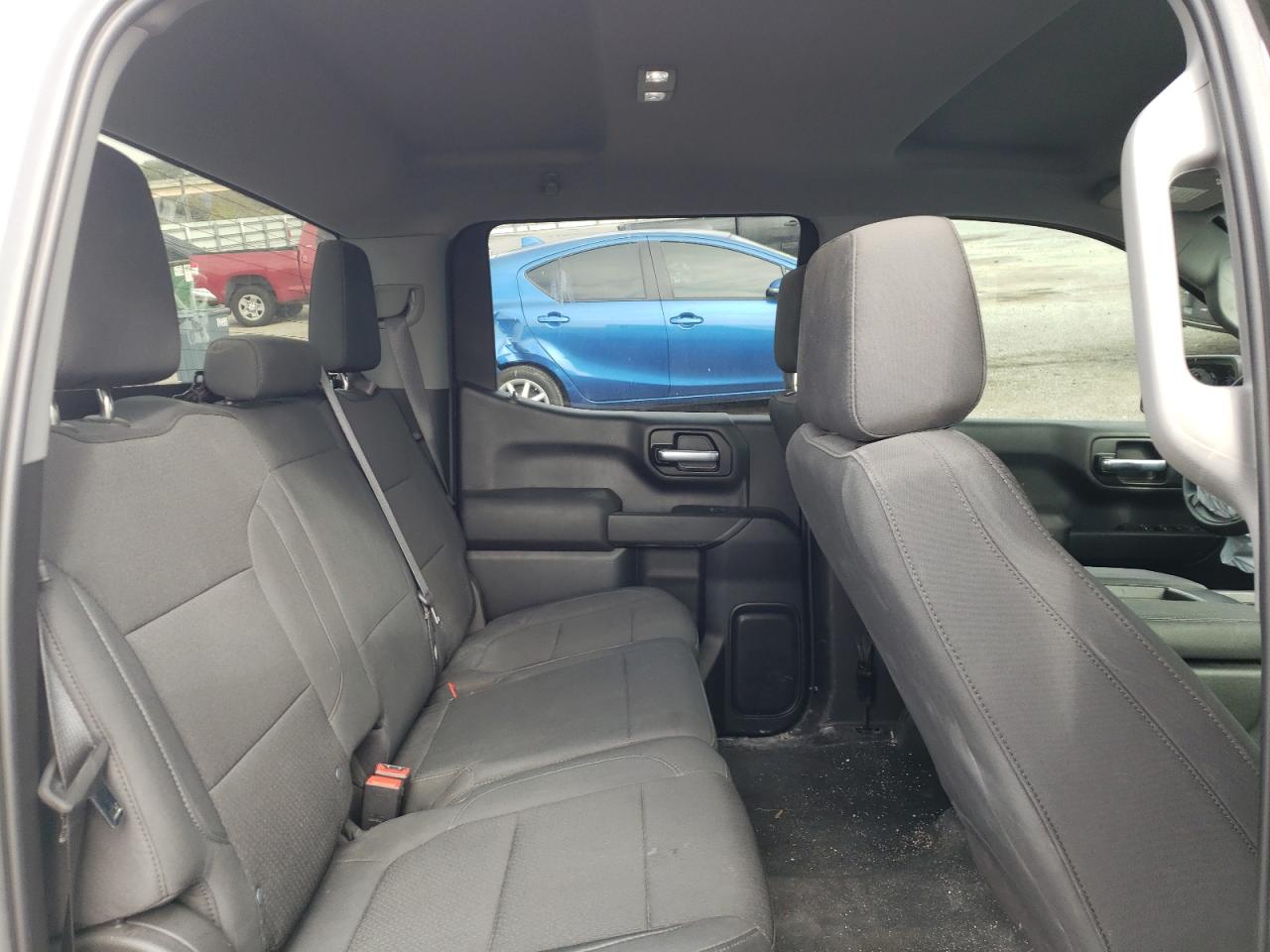 Photo 6 from auction – 2021 CHEVROLET SILVERADO with VIN 1GCPWBEH1MZ149865